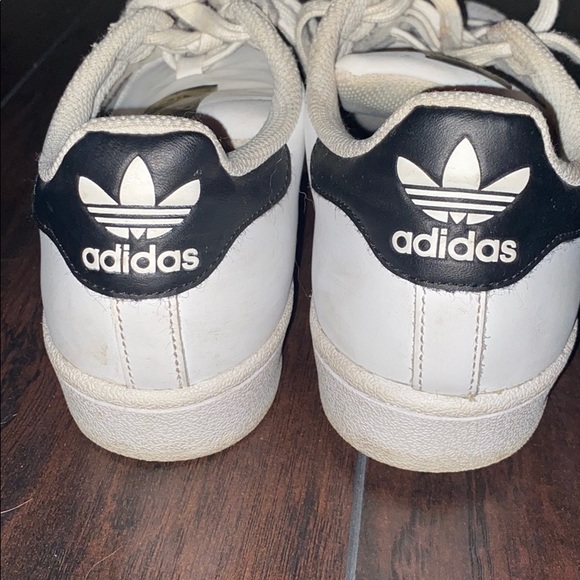 Adidas Superstars - Picture 3 of 6